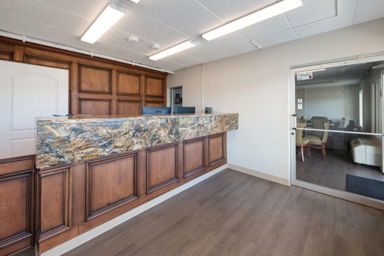 Americas Best Value Inn Columbus Exteriör bild